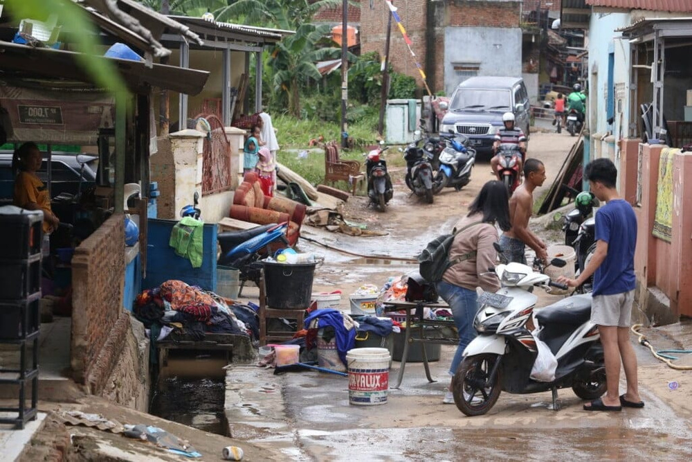 Pelaku Usaha Merugi Ratusan Miliar Akibat Banjir