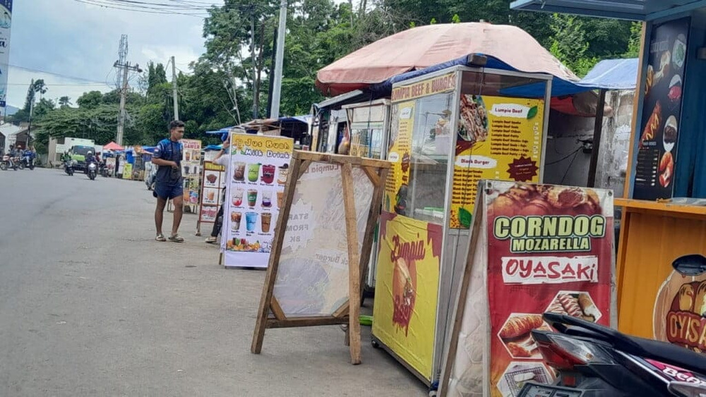 Berkah Ramadan Pedagang Takjil Dadakan